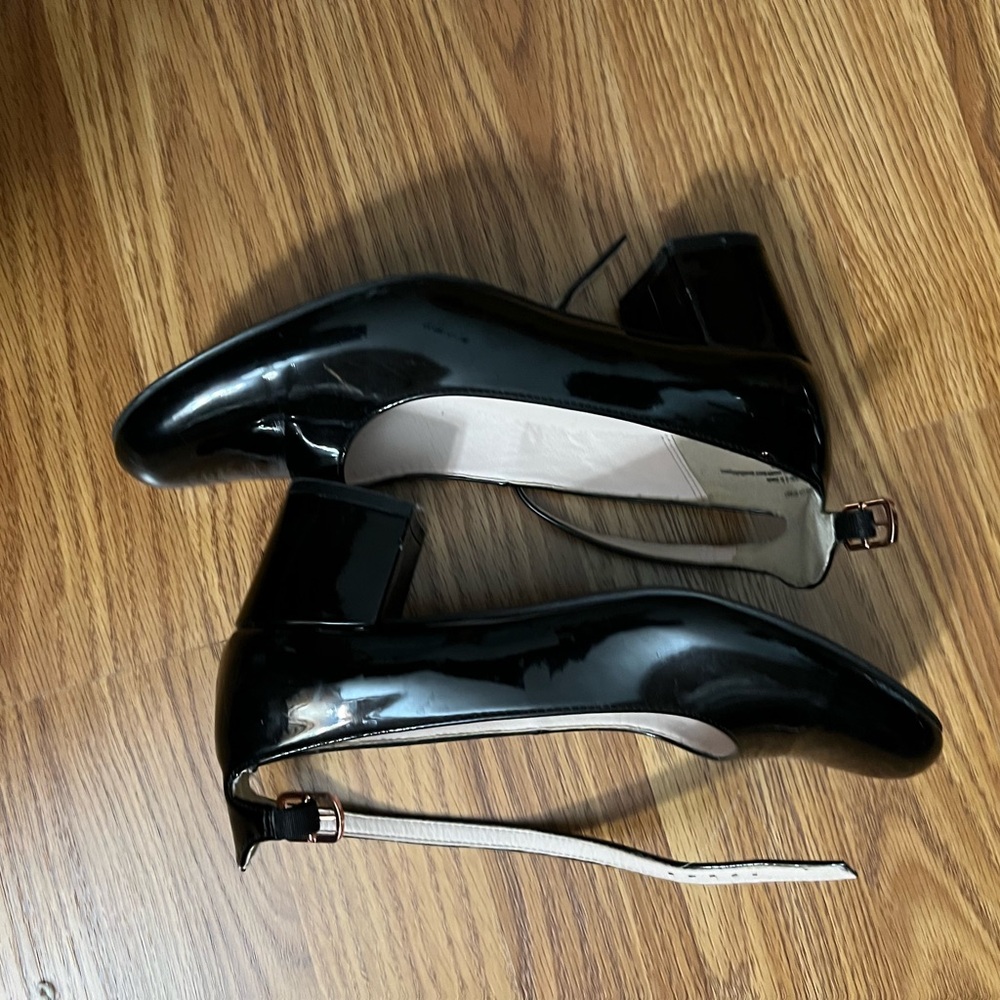 Ruby & Bloom size 3.5 M